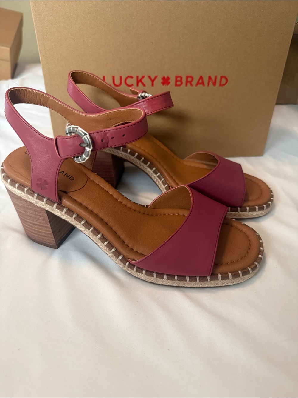Lucky Brand Jennyl Rose Leather Sandal Size 8 Block Heel